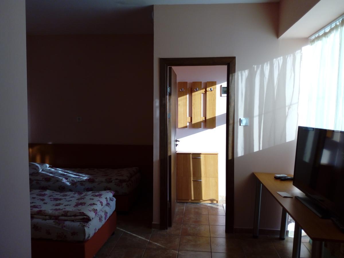Hotel Toni Bukovlak Kültér fotó