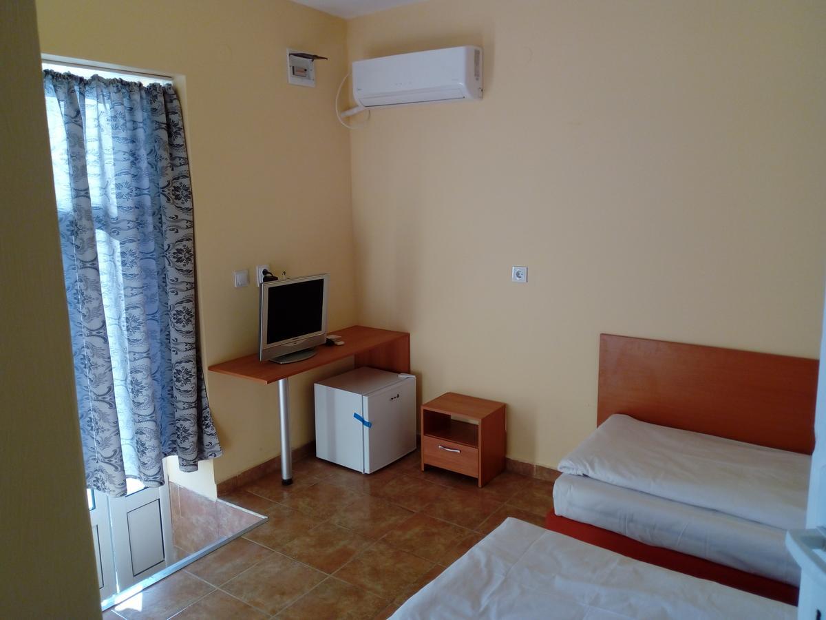 Hotel Toni Bukovlak Kültér fotó